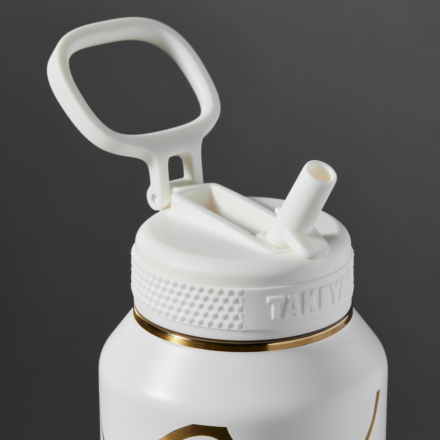 kintsugi-water-bottle-with-straw-lid-g6 51389-TK_HO25_Kintsugi_Takeya9271.png